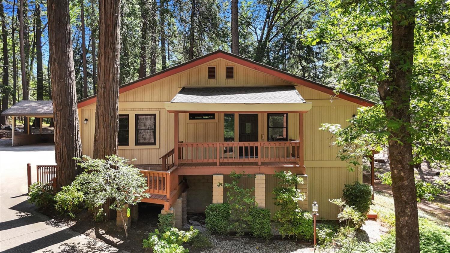 11812 Moonrise Court