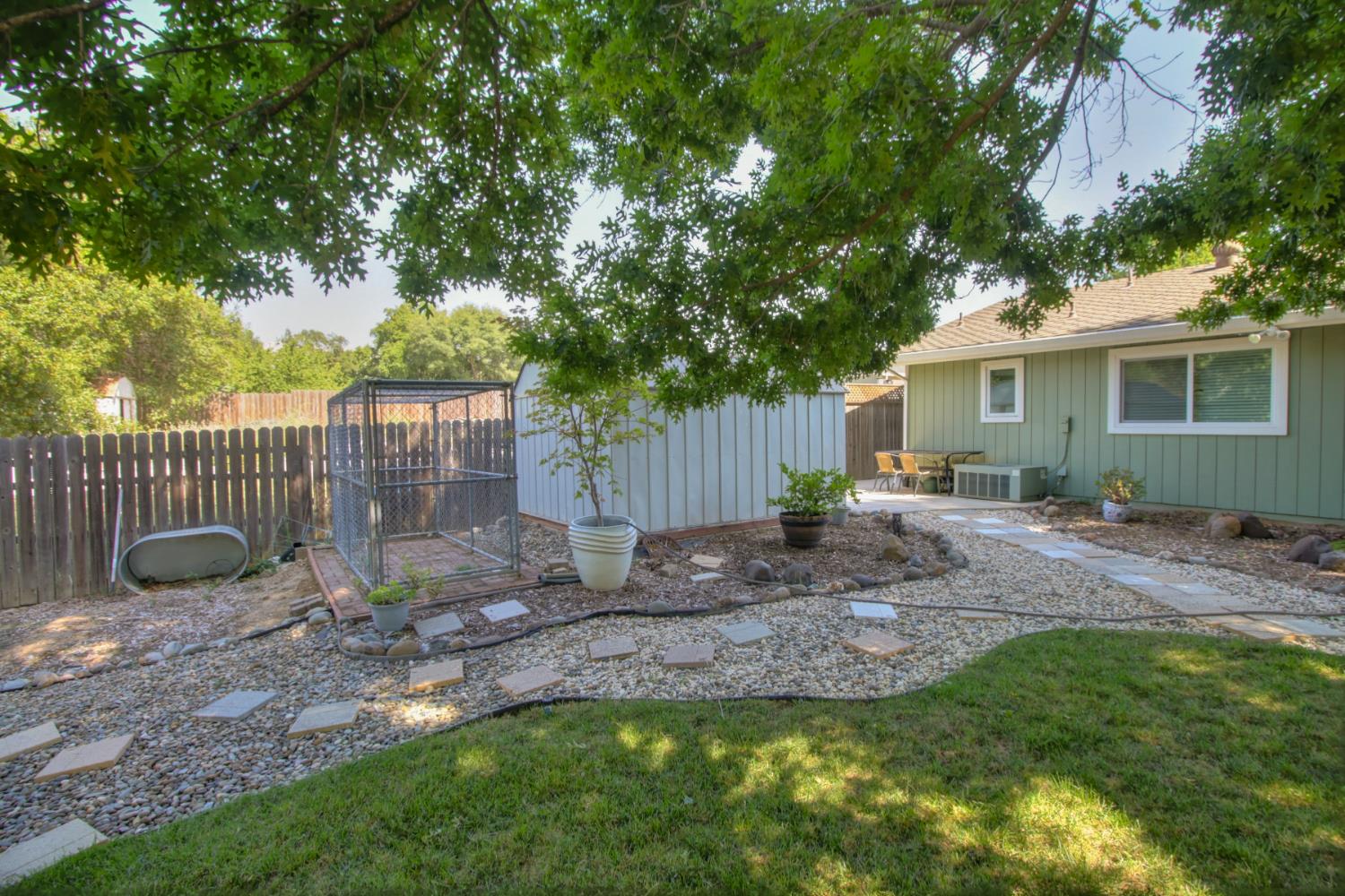 Parmis Court, Citrus Heights, California image 37