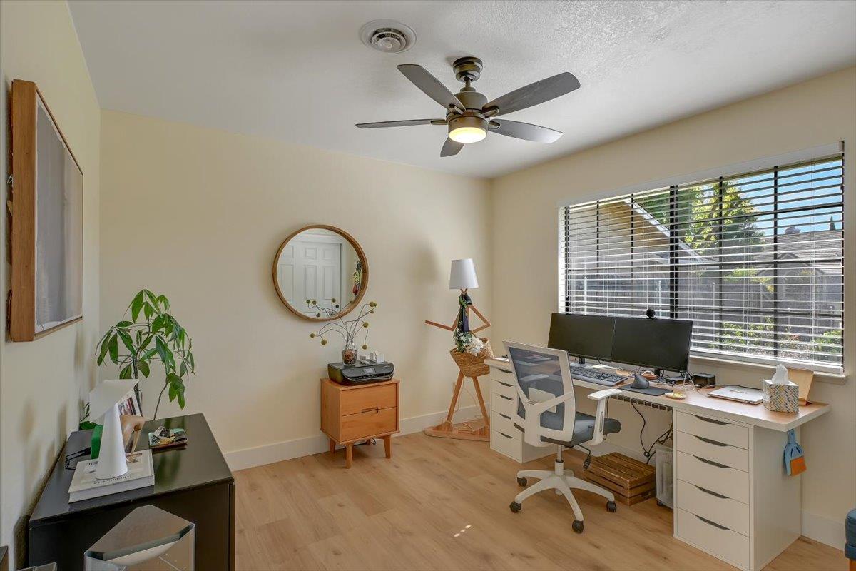 Woodhaven Drive, Yuba City, California image 35