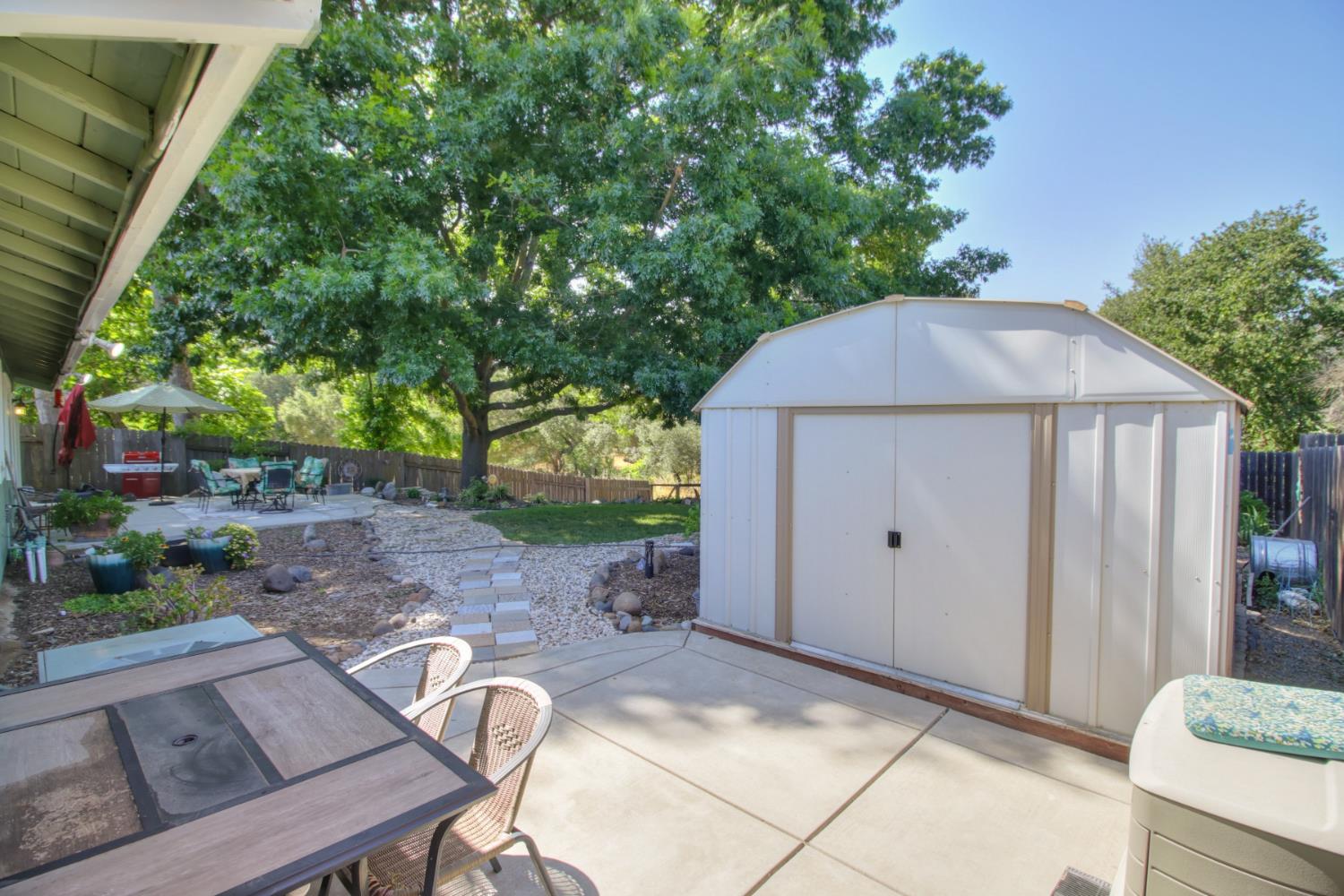 Parmis Court, Citrus Heights, California image 38