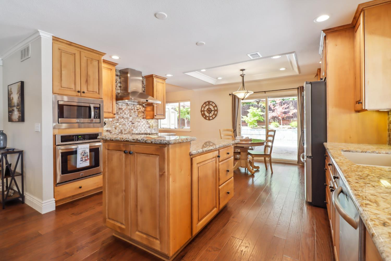 Diamond Oaks Road, Roseville, California image 10
