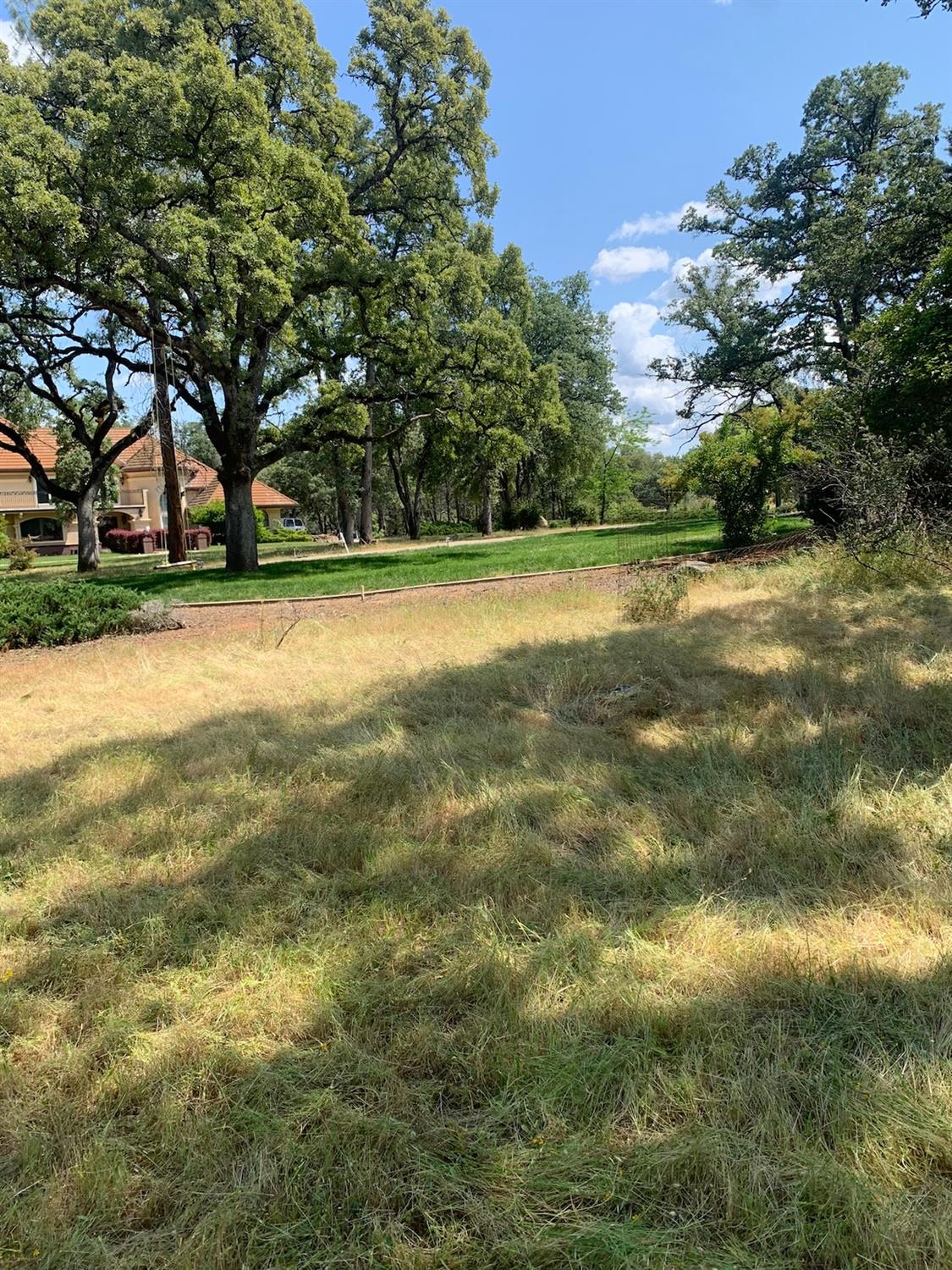 Kelso Court, Auburn, California image 9