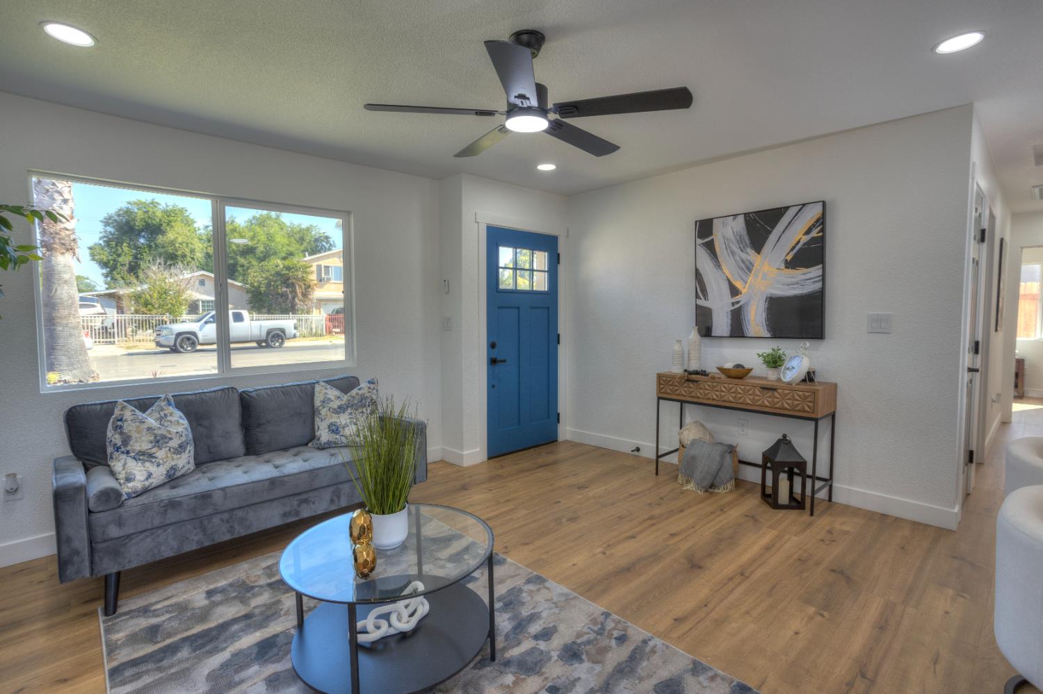 E 9th Street, Stockton, California image 6