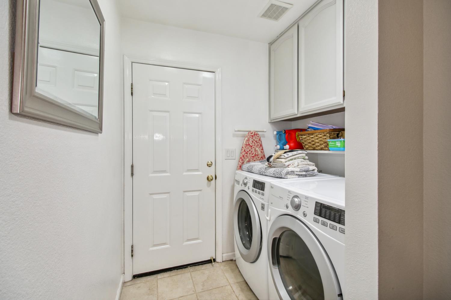 Parmis Court, Citrus Heights, California image 30