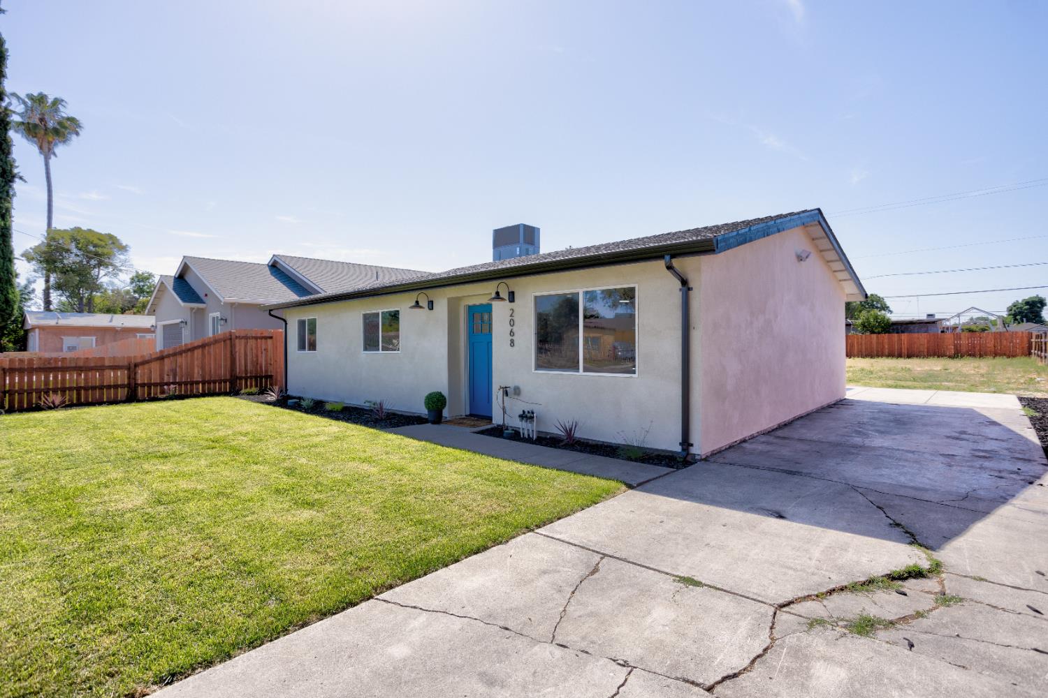 E 9th Street, Stockton, California image 3