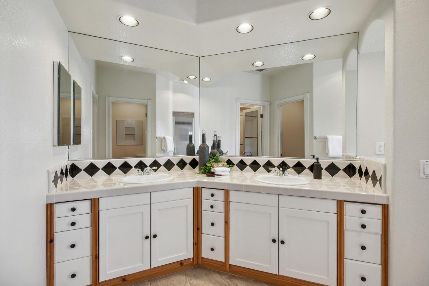 Waterbury Way, Granite Bay, California image 28