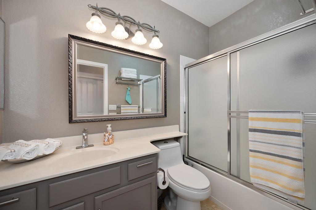 Bella Cir, Lincoln, California image 23