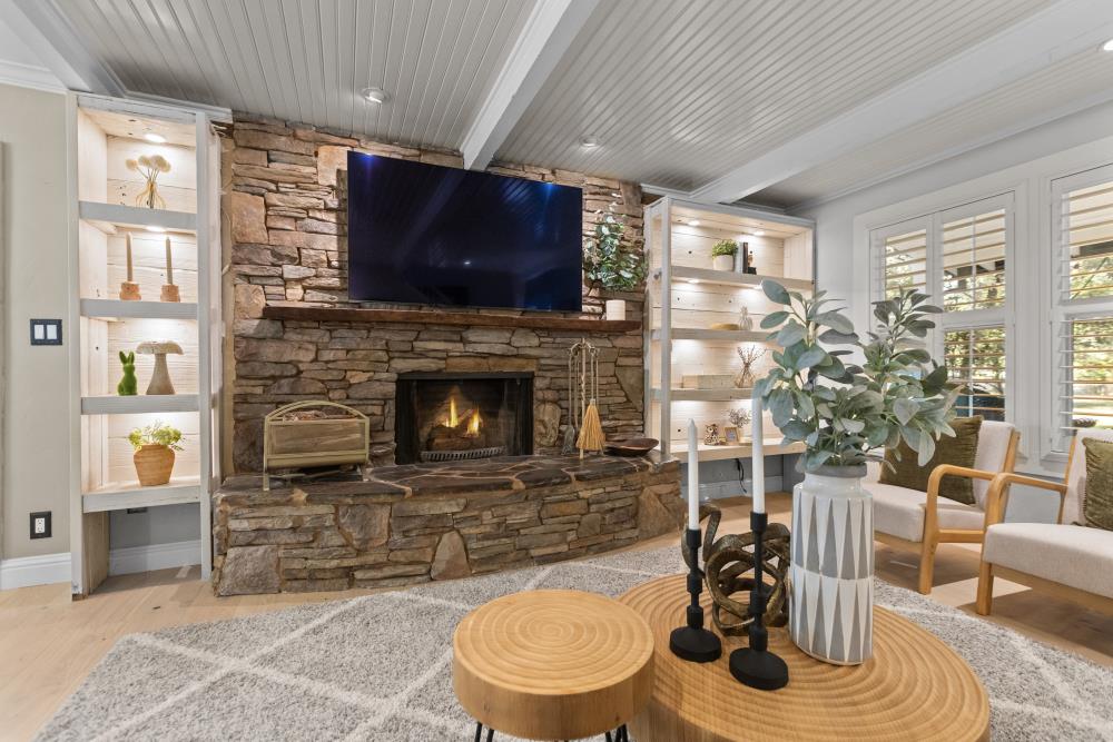 Oakridge Drive, Loomis, California image 8