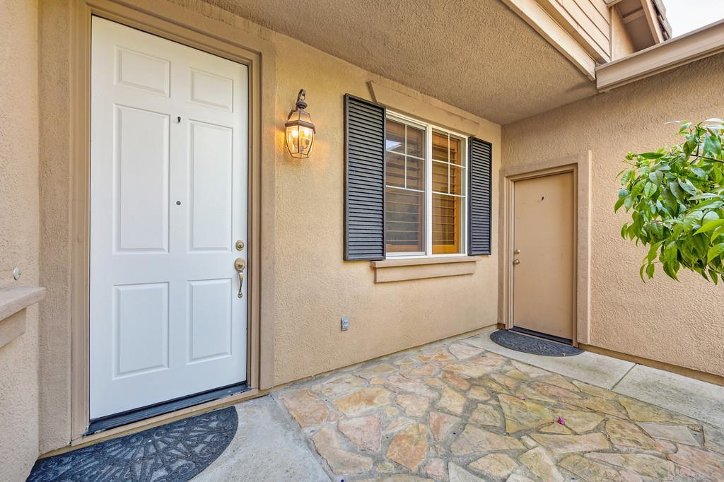 Cortina Road, West Sacramento, California image 7