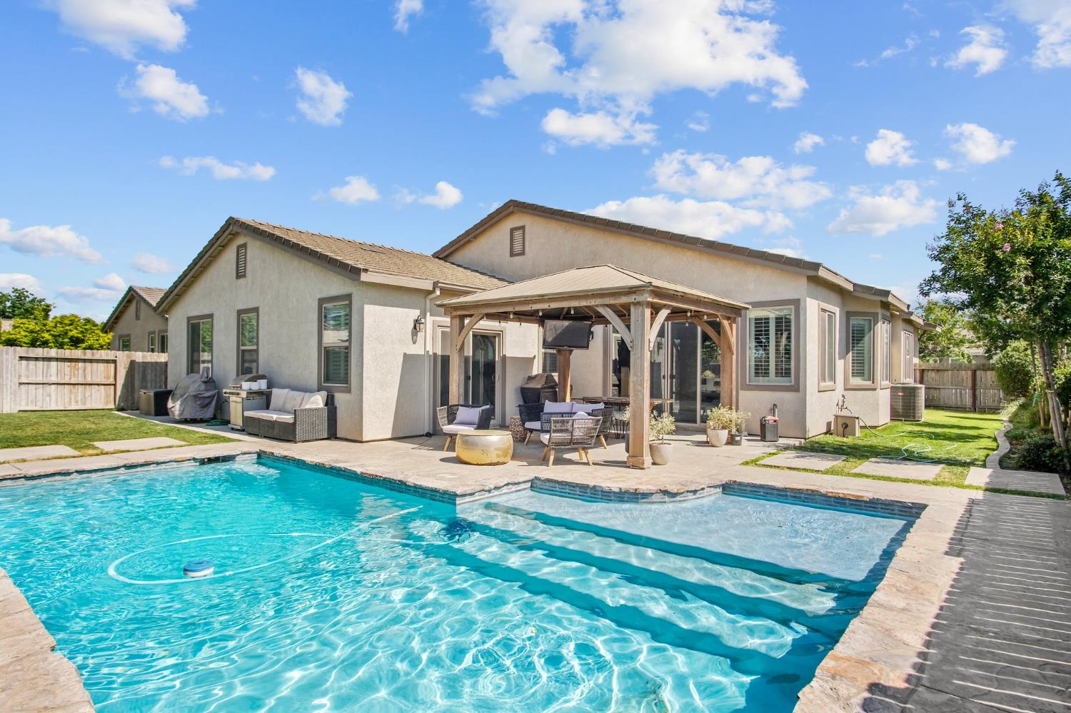 Amethyst Drive, Hilmar, California image 32