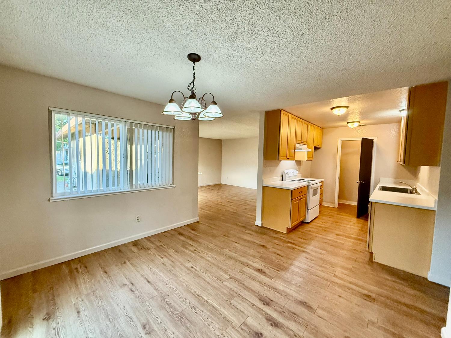 7330 Kelley Drive, Stockton, California image 6