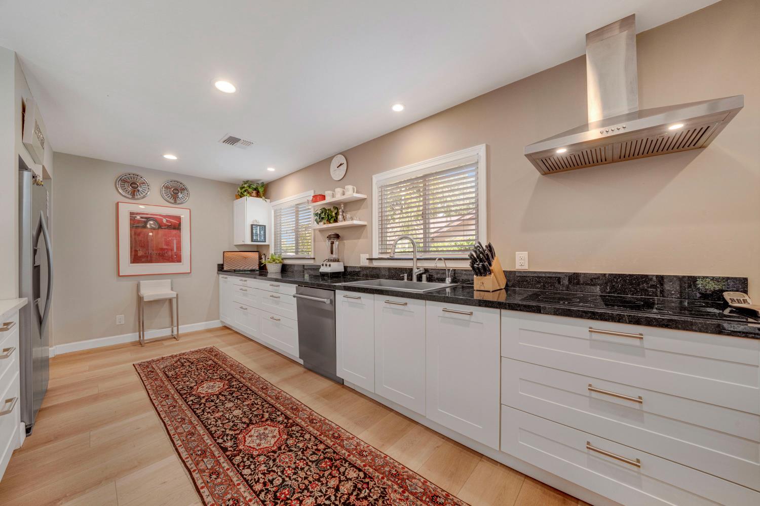 North Ridge Drive, Citrus Heights, California image 9