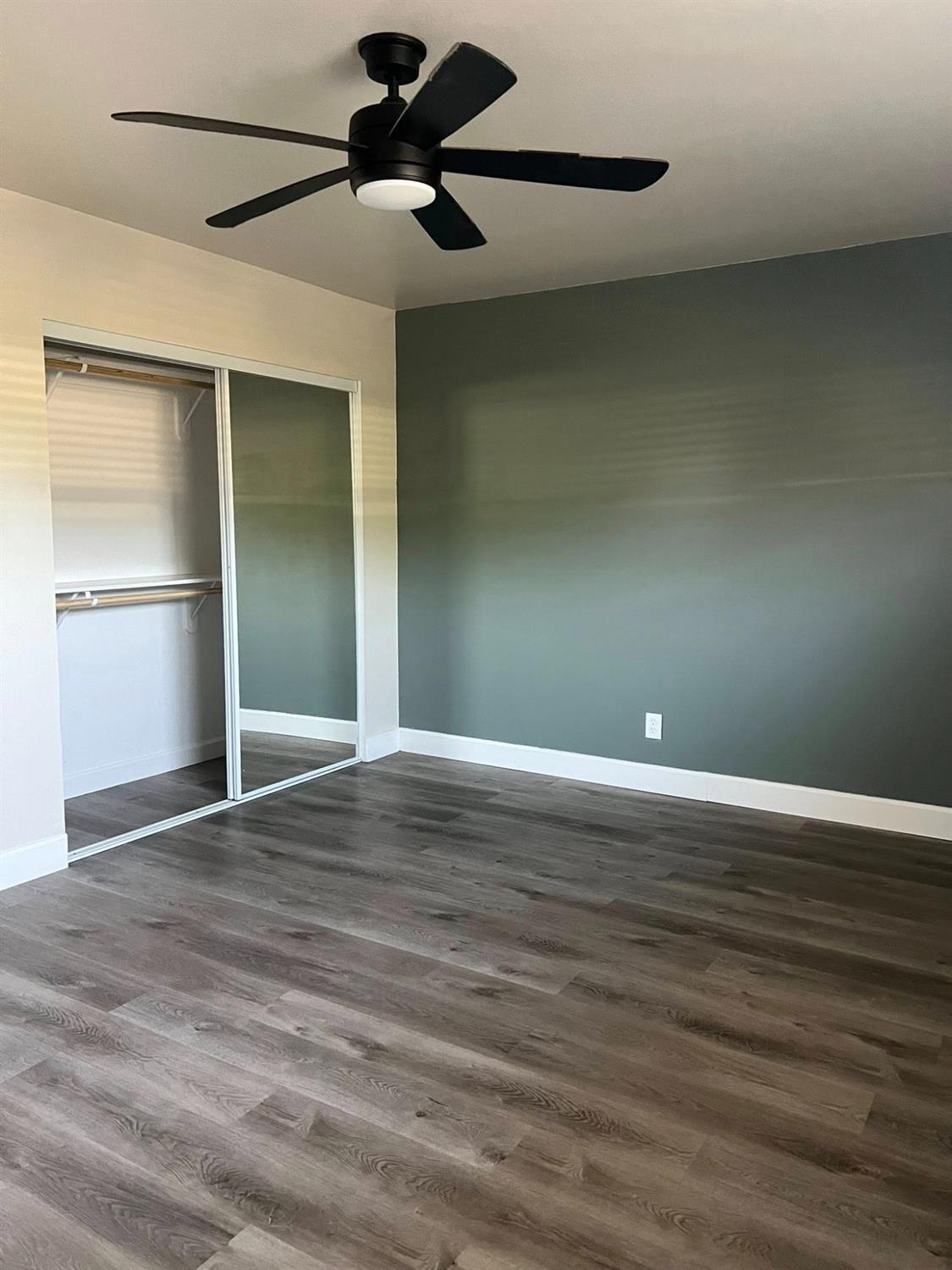 Tully Road #24, Modesto, California image 5