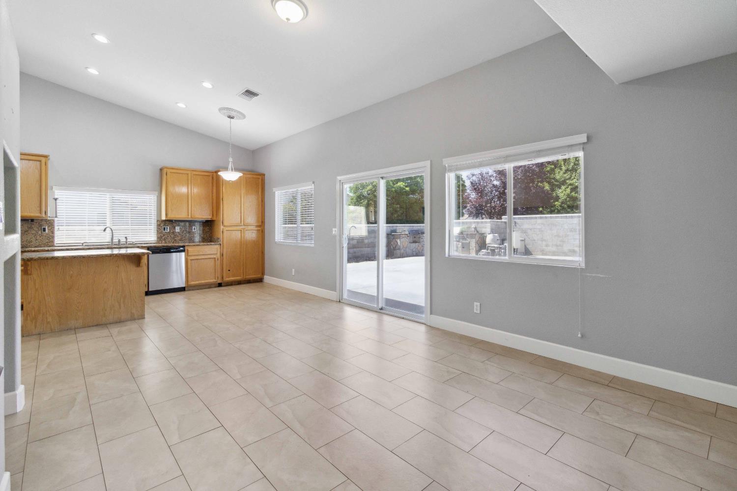 Livorno Way, Elk Grove, California image 15