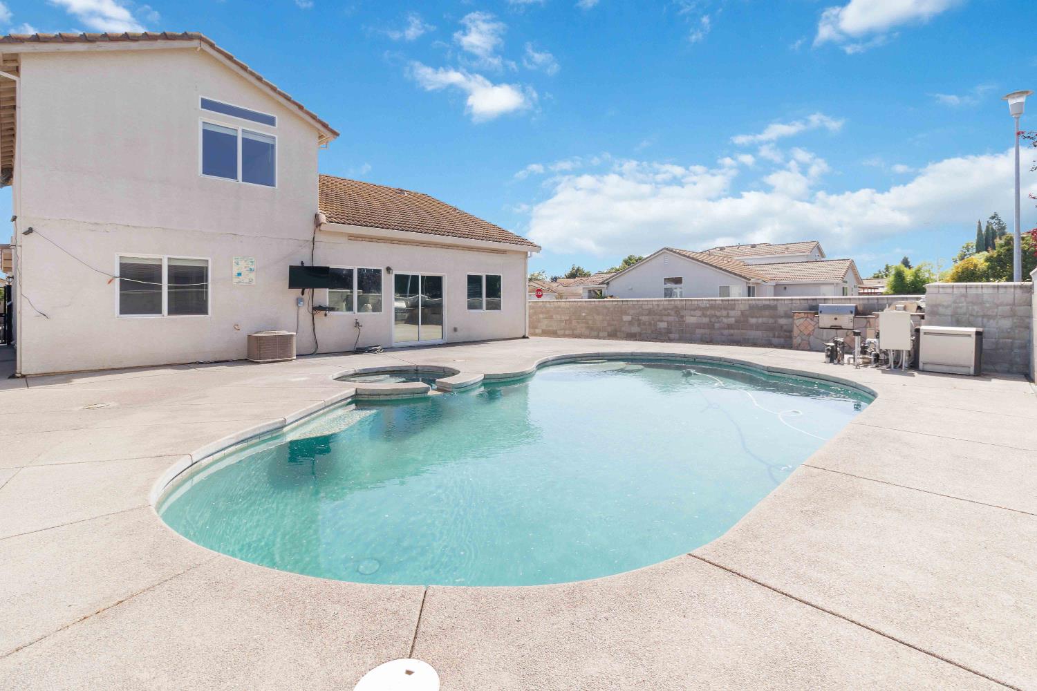 Livorno Way, Elk Grove, California image 35