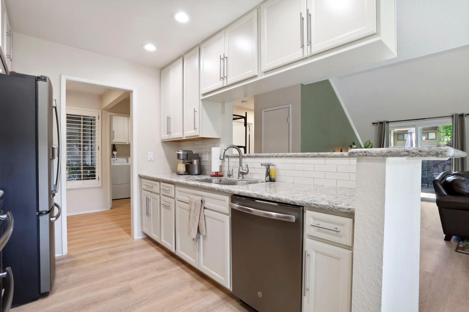 Cedar Ridge Drive, Stockton, California image 6