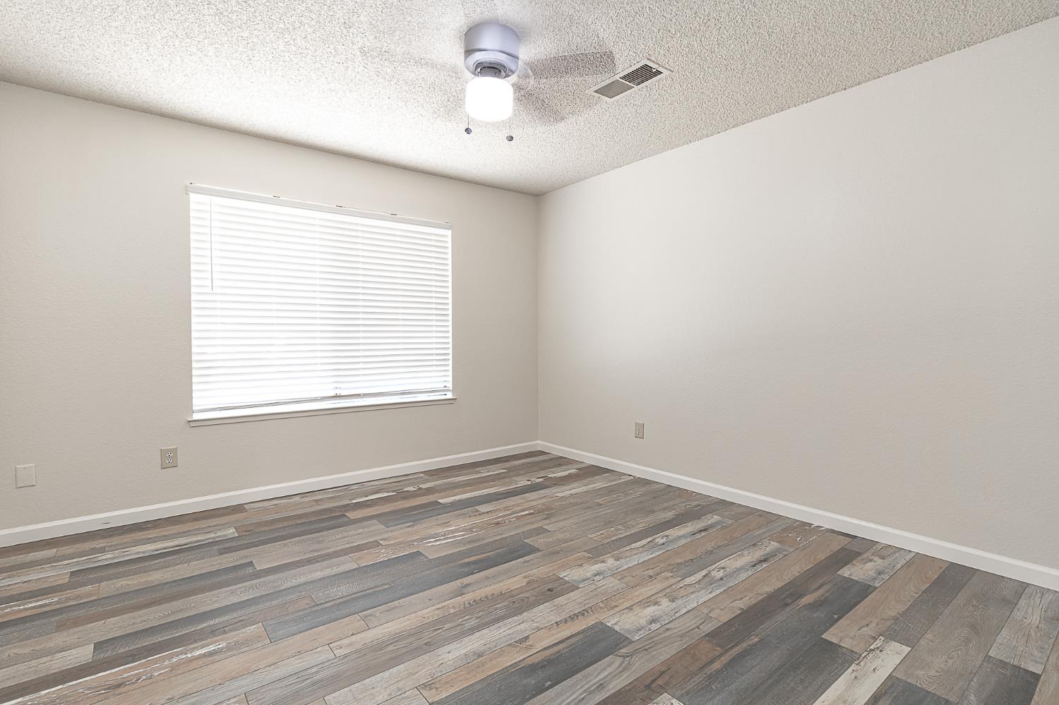 Paioni Court, Modesto, California image 21