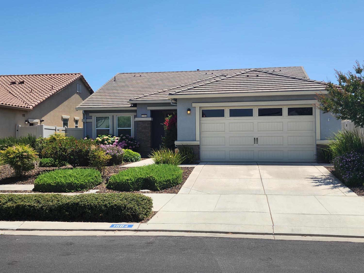 Remington Oaks Street, Manteca, California image 1