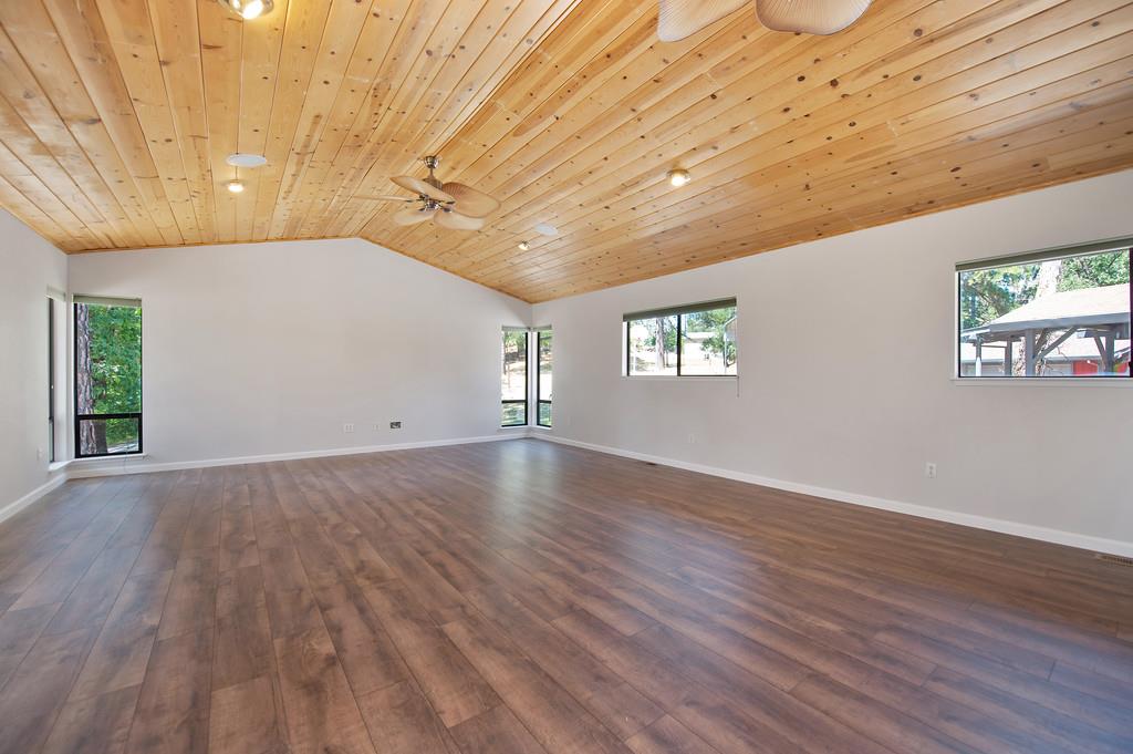 Orchard Place, Applegate, California image 35