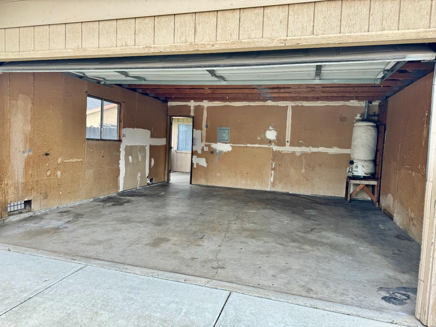 7330 Kelley Drive, Stockton, California image 43