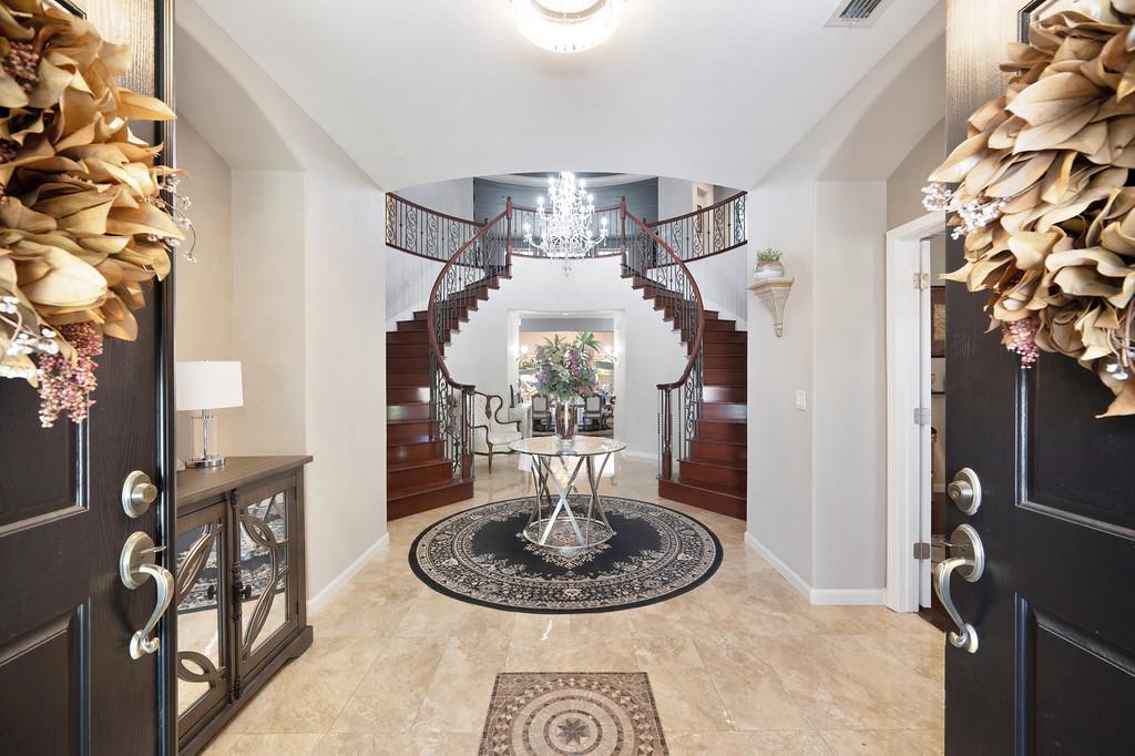 Bella Cir, Lincoln, California image 4