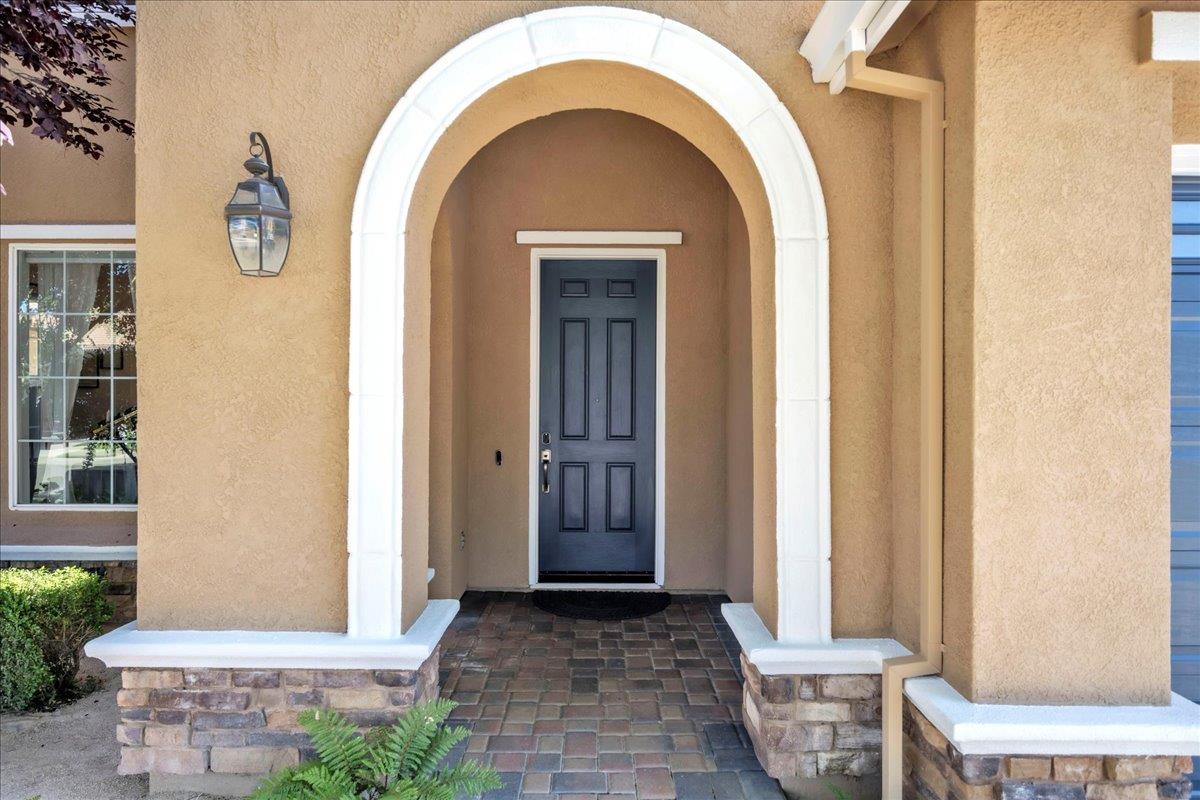 Thalia Way, Rancho Cordova, California image 3