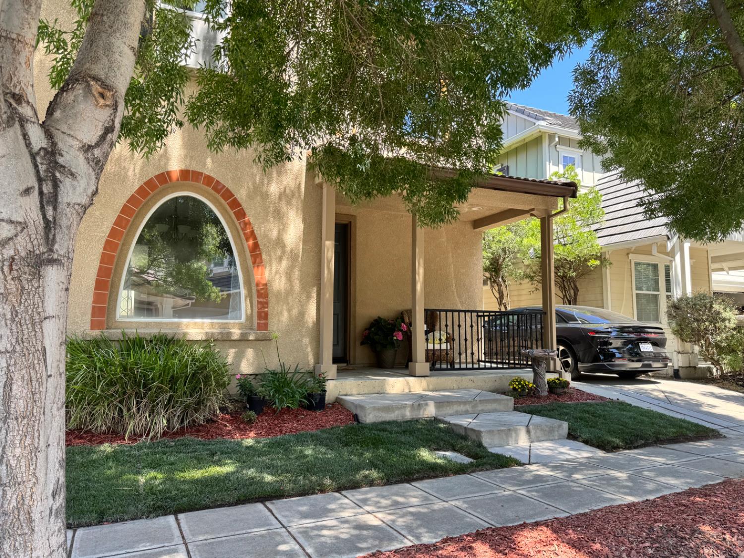 S Pacifico Street, Tracy, California image 4