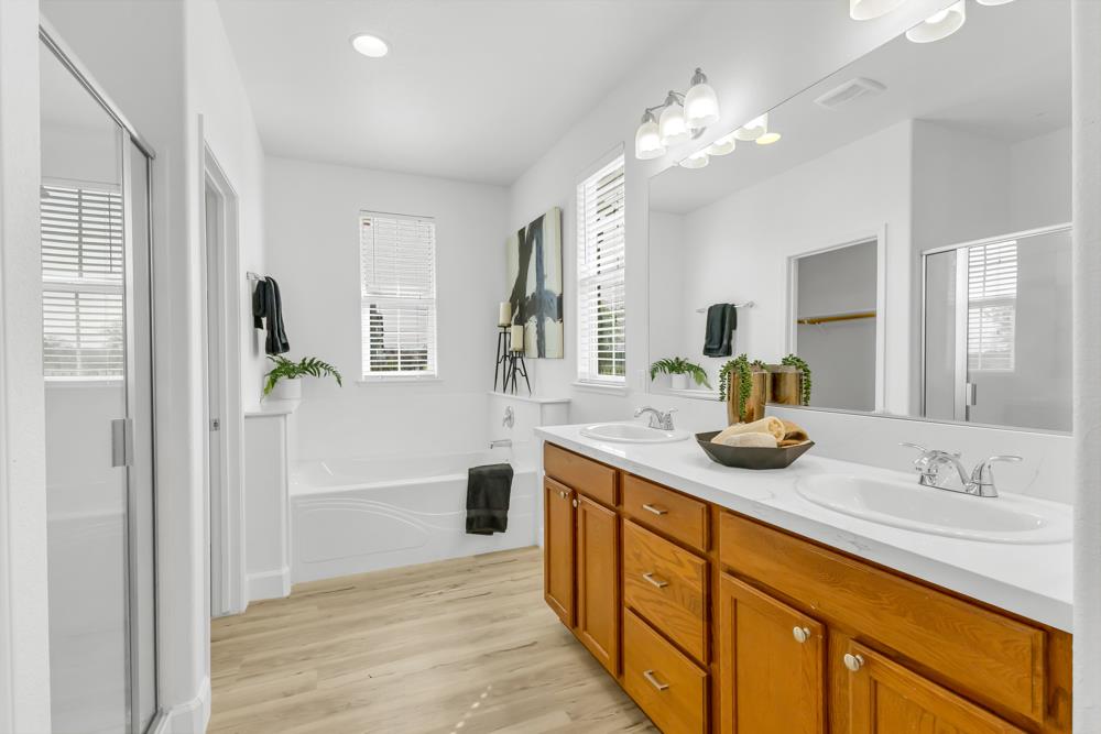 Barnhill Drive, Folsom, California image 6