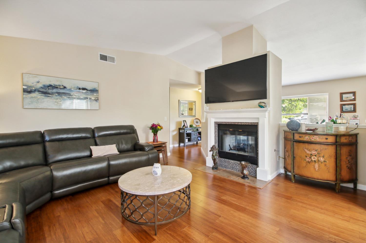 Parmis Court, Citrus Heights, California image 5