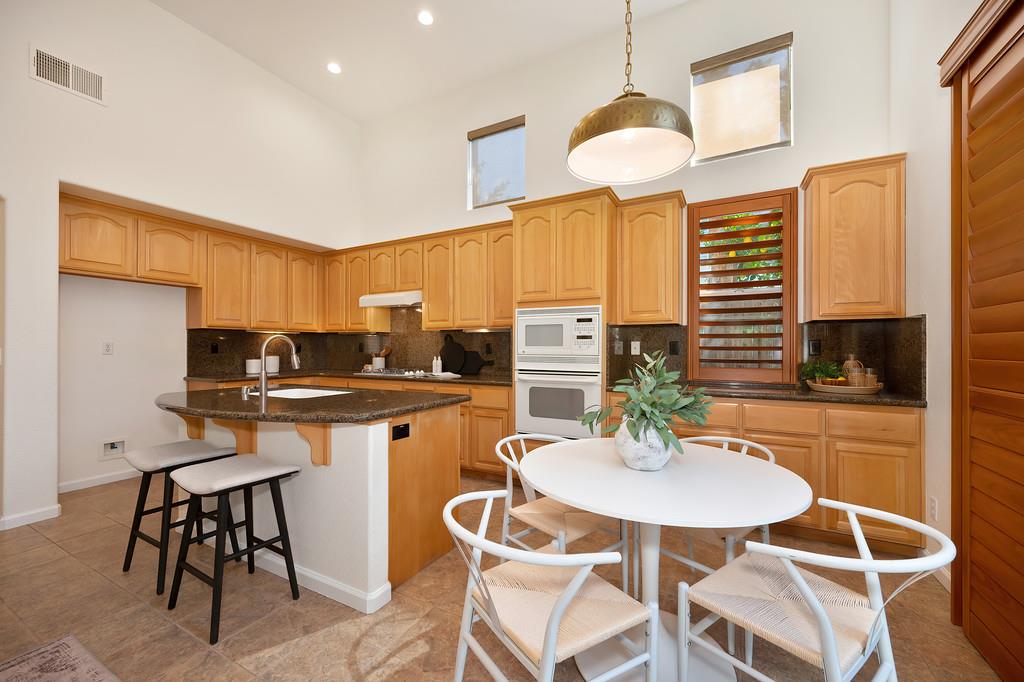 Cortina Road, West Sacramento, California image 23