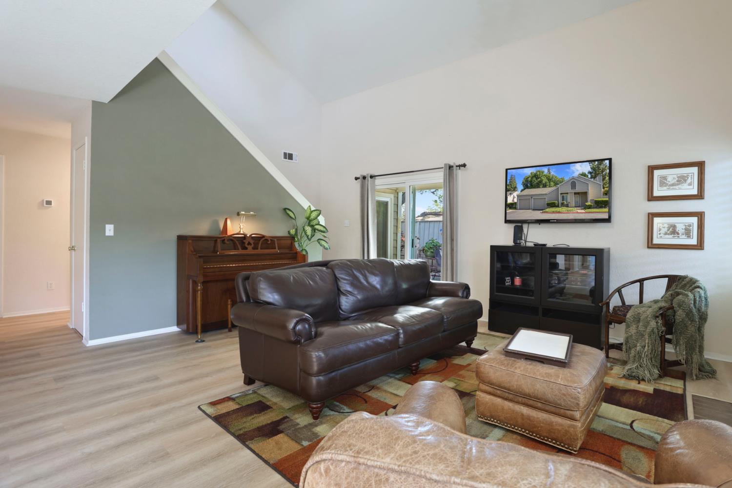 Cedar Ridge Drive, Stockton, California image 18