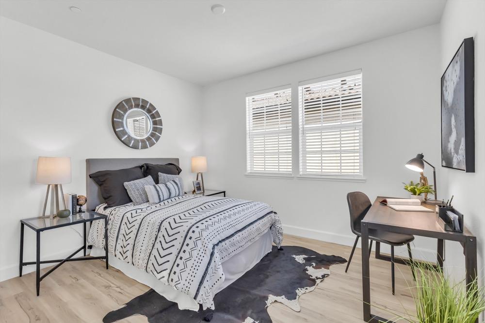 Barnhill Drive, Folsom, California image 31