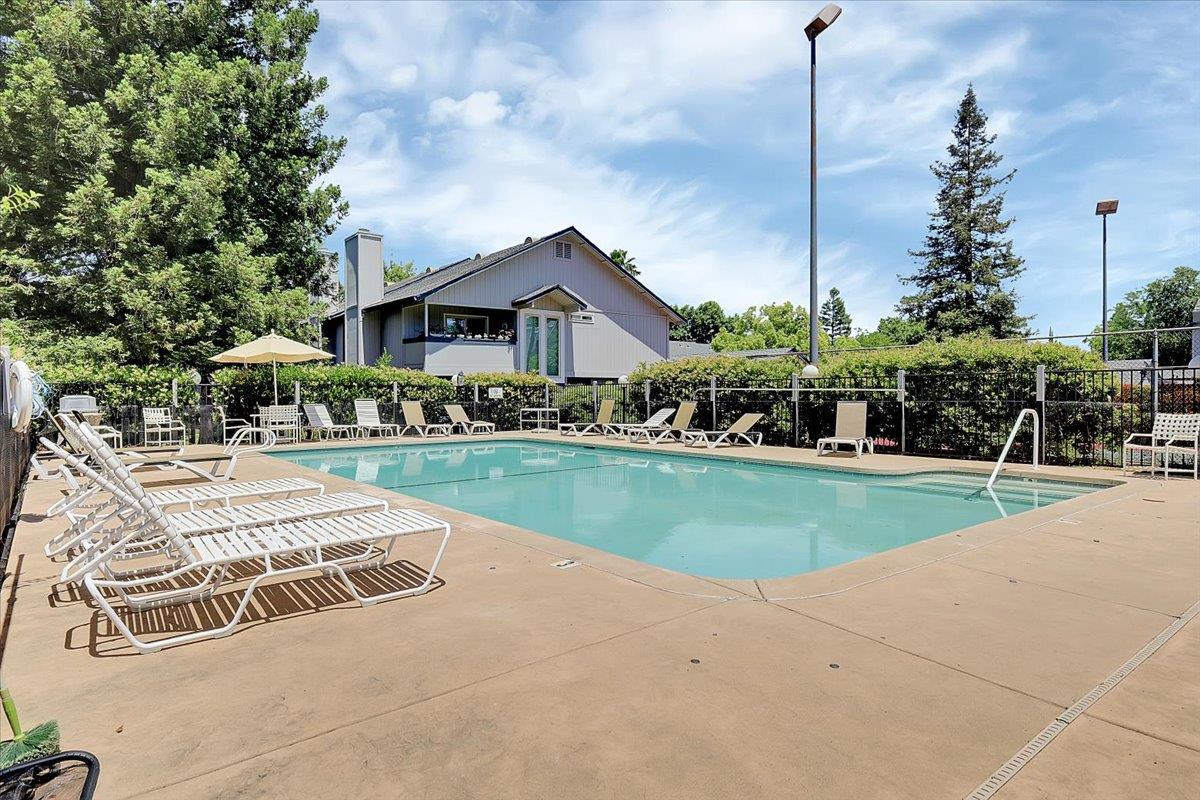 Photo #43: 225067694 Listing: Photo #43