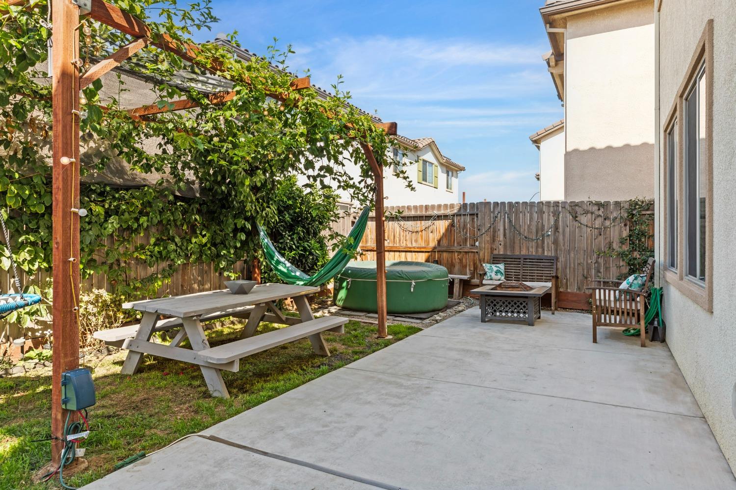 Nature Way, Modesto, California image 30