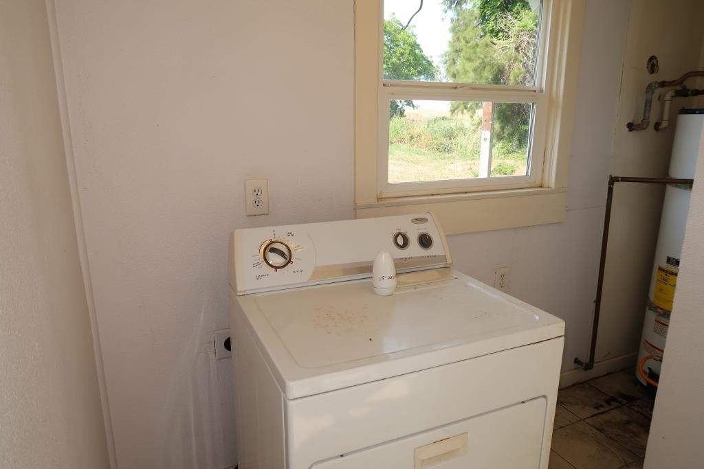 Walnut Avenue, Marysville, California image 22