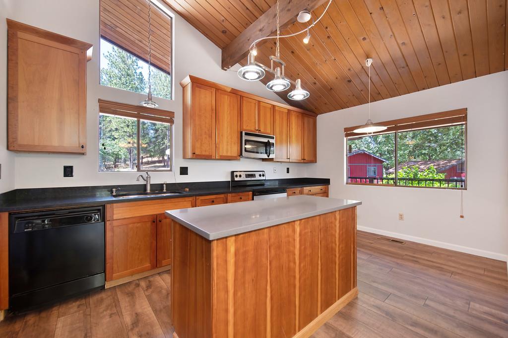 Orchard Place, Applegate, California image 10