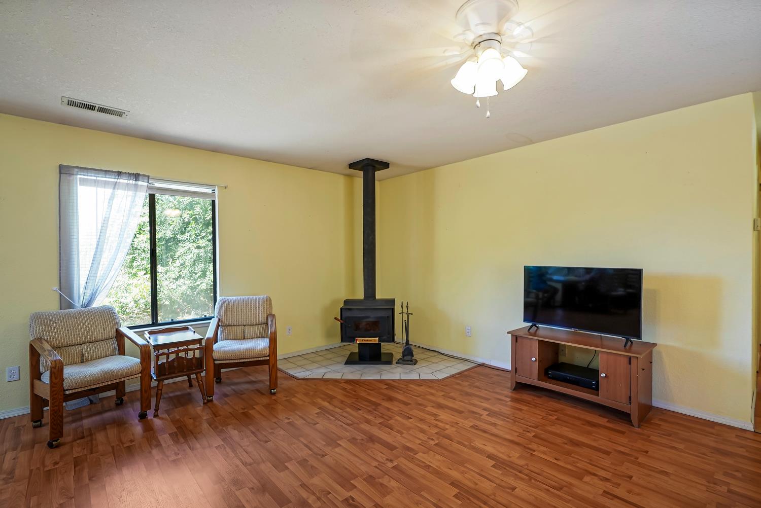 Westhill Road, Valley Springs, California image 10