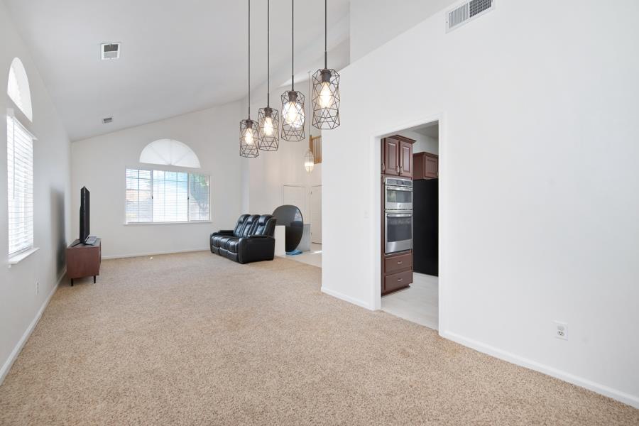 Devon Court, Rocklin, California image 14