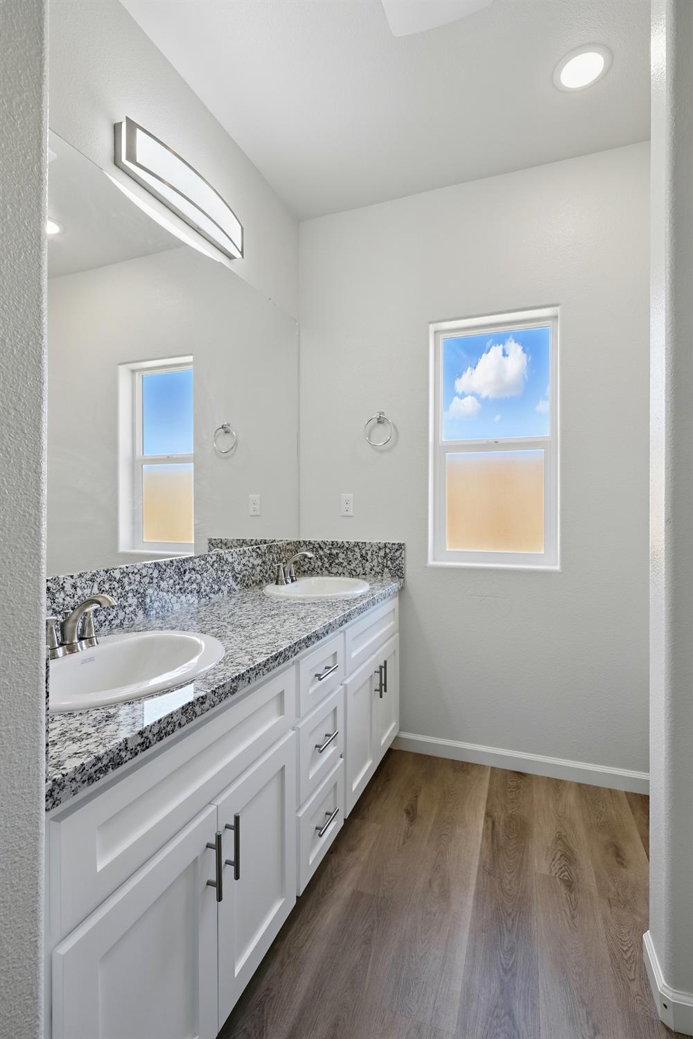 Oleander Street, Chowchilla, California image 16