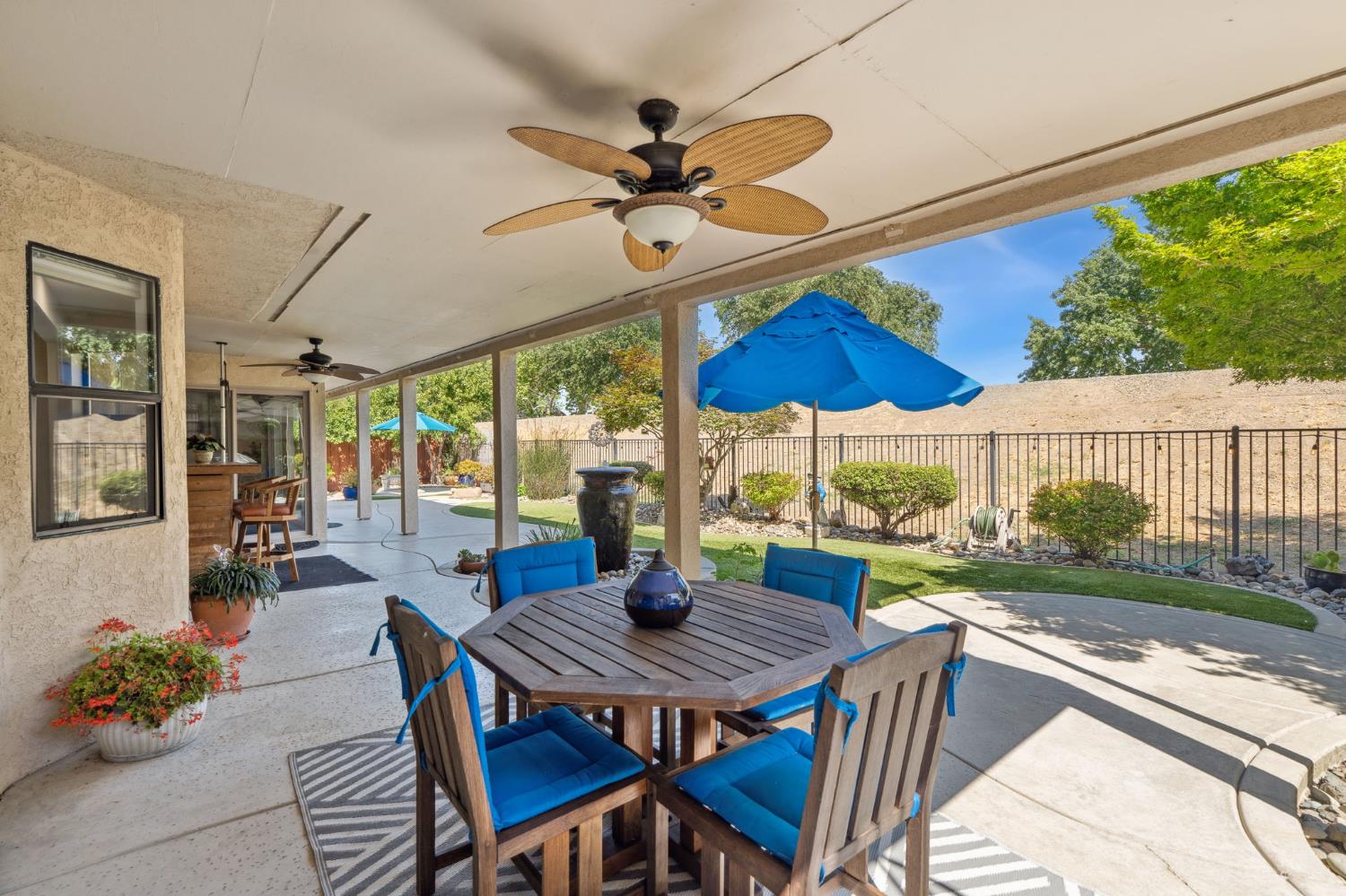 Brickyard Drive, Sacramento, California image 30