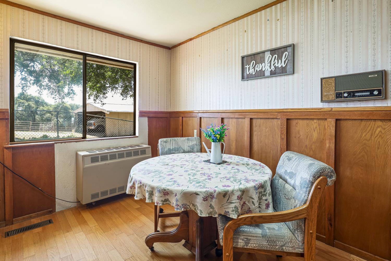 Detail Gallery Image 25 of 93 For 9574 Highway 49, Mokelumne Hill,  CA 95245 - 4 Beds | 2/1 Baths