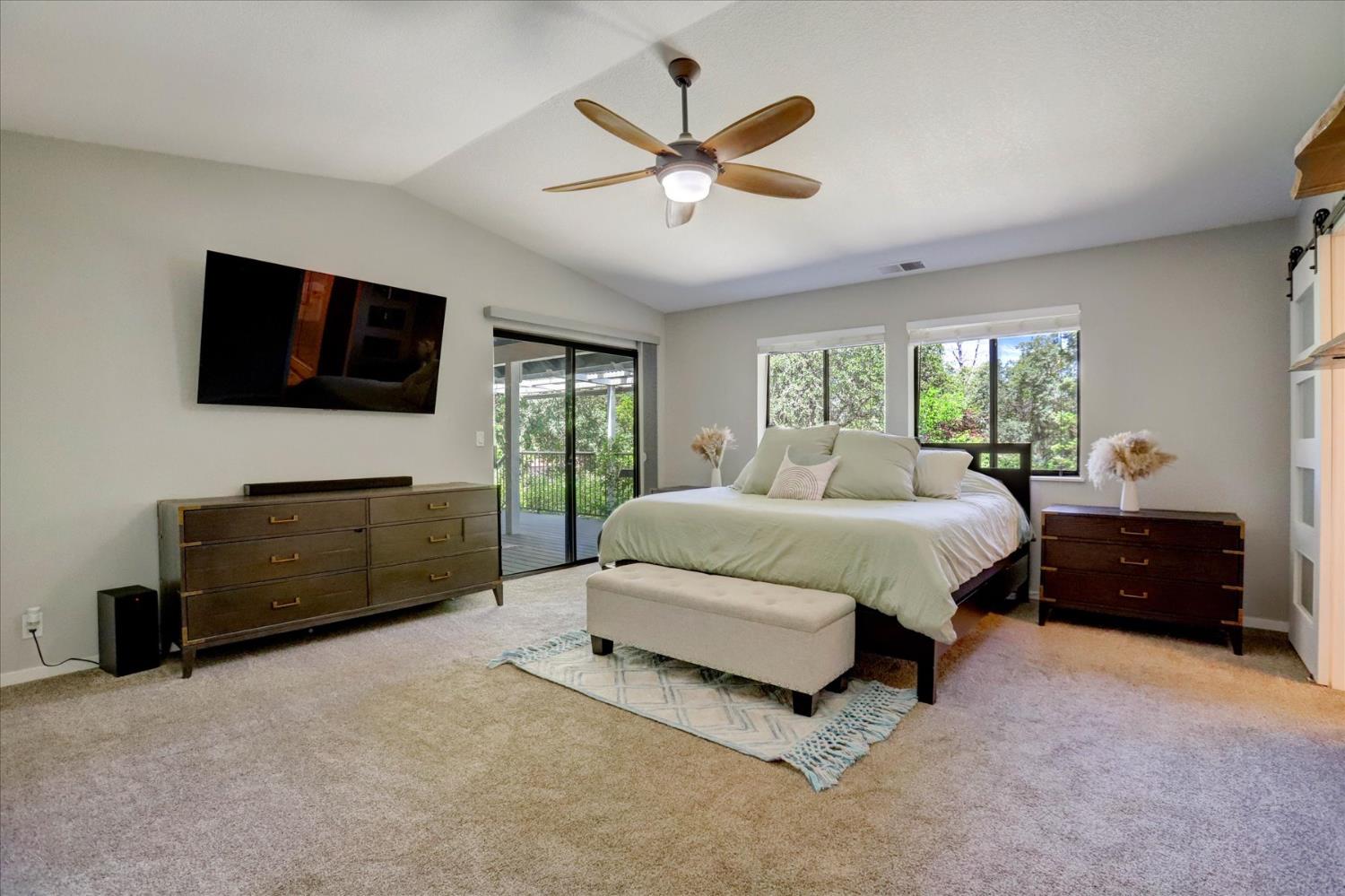 Erin Drive, Auburn, California image 18