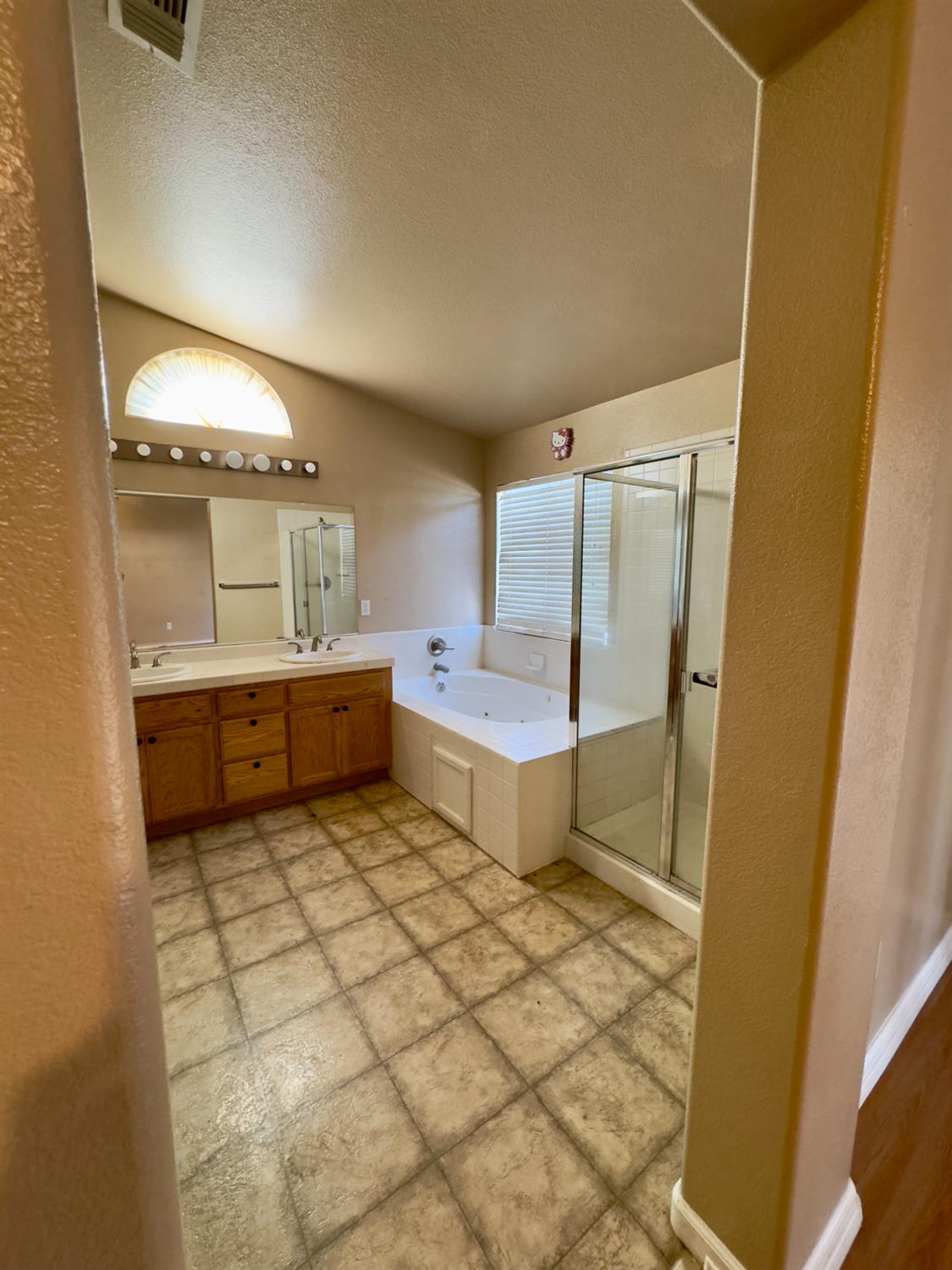 Quiet Brook Court, Manteca, California image 11