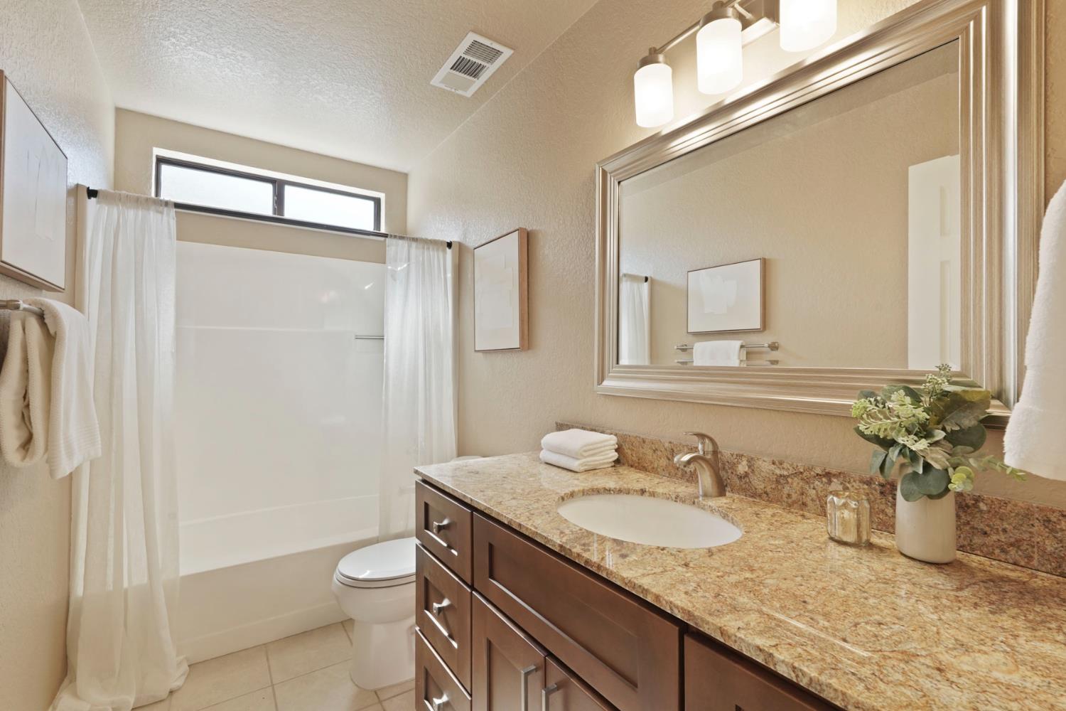Dustin Court, Modesto, California image 24