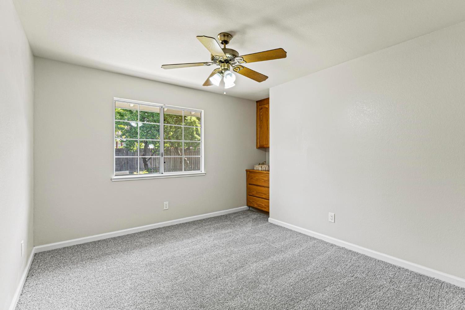 Greenwood Way, Yuba City, California image 9