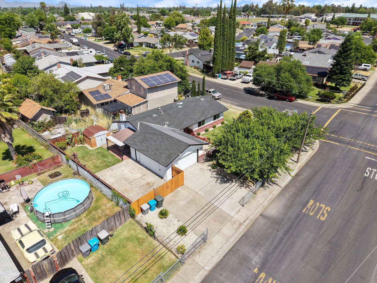 Evelyn Drive, Olivehurst, California image 2