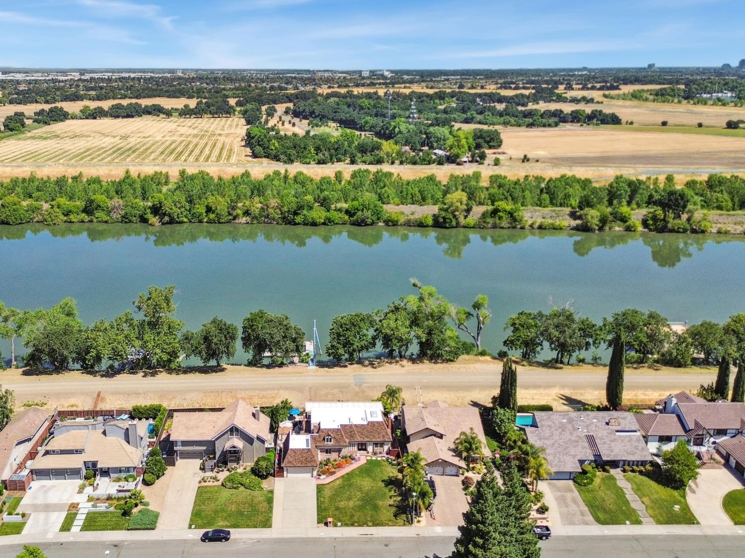 Brickyard Drive, Sacramento, California image 46