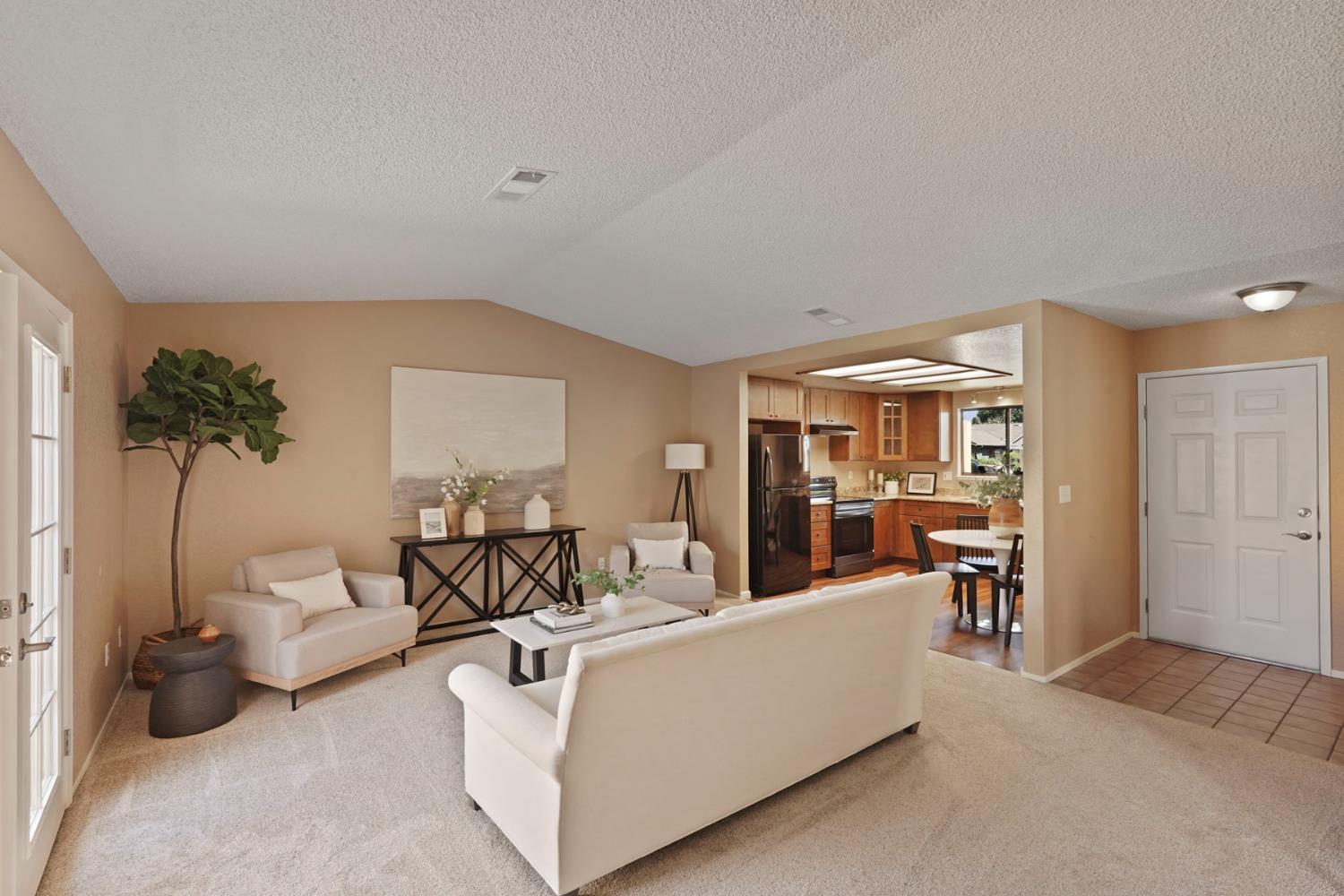 Dustin Court, Modesto, California image 13