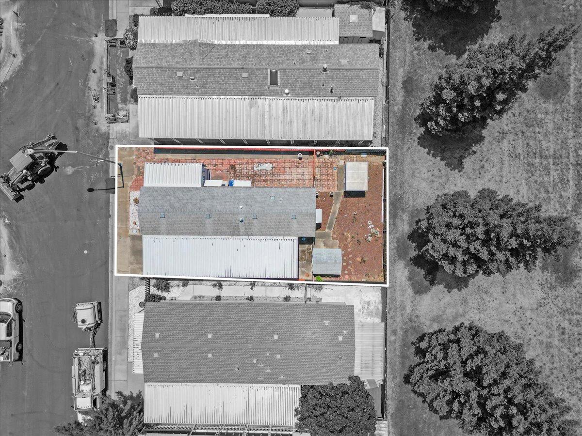Broadmore Lane, Modesto, California image 10