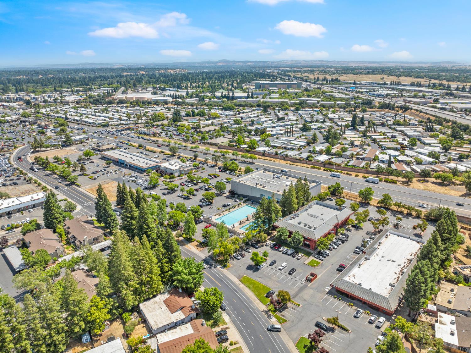 Zinfandel Drive, Rancho Cordova, California image 38